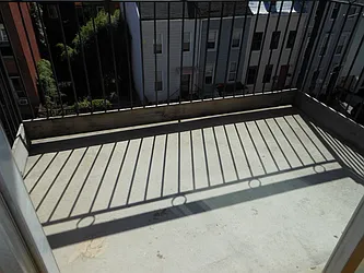 Rented by Urban Realty NYC