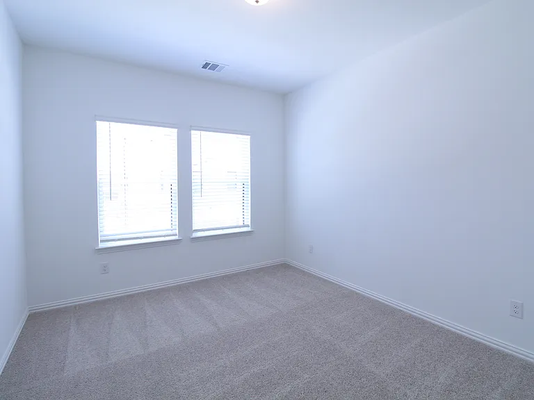 1221 Doris May Dr — Photo 22