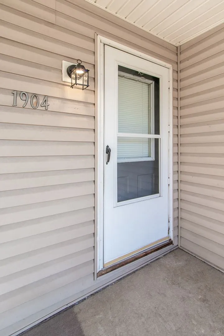 Move-in Ready 3BR/1BA with Garage, Deck & Large Basement! - 1904 Taft Ave NE — Photo 3