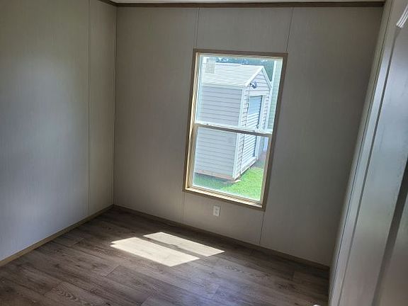 4th image of 1400 Banana Rd #119