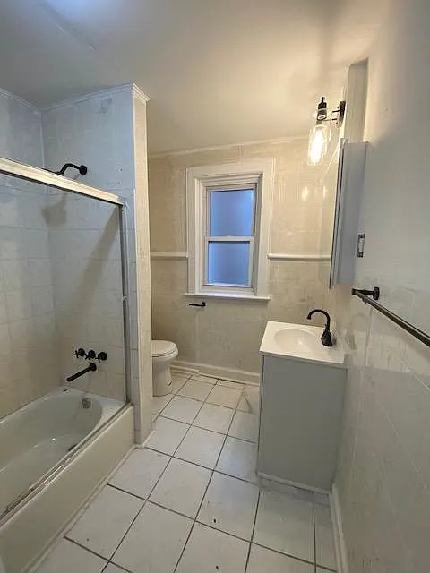 804 Stuyvesant Ave — Photo 2