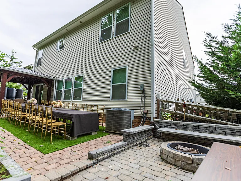 2922 Deep Cove Dr NW — Photo 36
