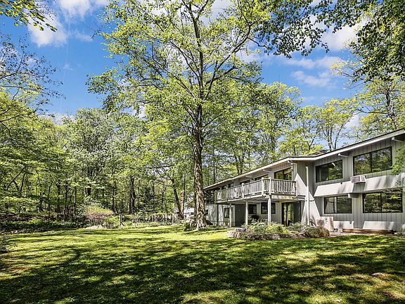 9 Laurel hill pl,Armonk,ny,10504   (0010of 14).jpg