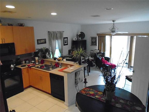 3rd image of 3101 NW 25th Way #66