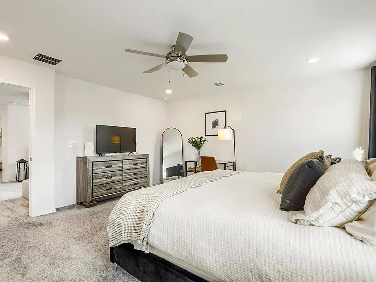 6504 Albany Sleigh Dr — Photo 18