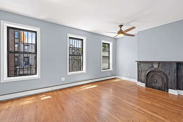 Rented by Compass | media 17