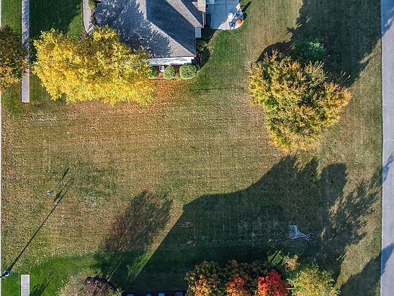 5th image of 24506 W Bantry Dr