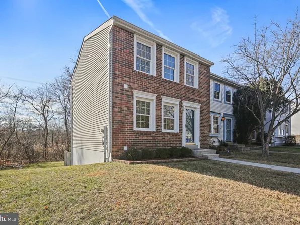 10747 Glen Hannah Dr, Laurel, MD 20723
