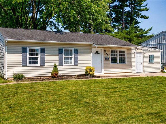 2nd image of 483 Carrollton Dr
