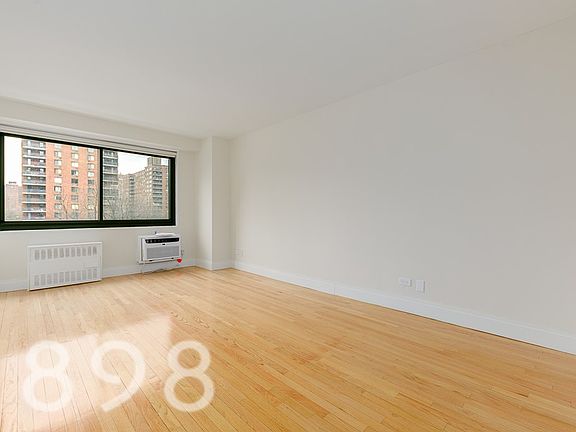 5th image of 120 W 97th St APT 5B