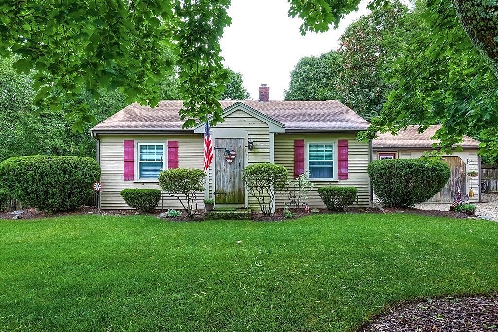 14 Keith Ave, Lakeville, MA 02347 Zillow