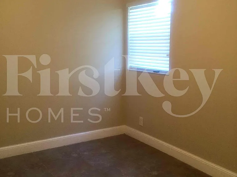 19742 Carolina Cir — Photo 30