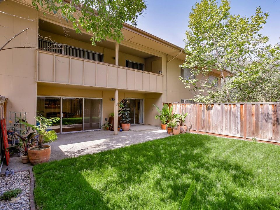 1st image of 552 Toyon Ave APT 3