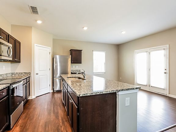 5th image of 3740 Newbury Place Dr