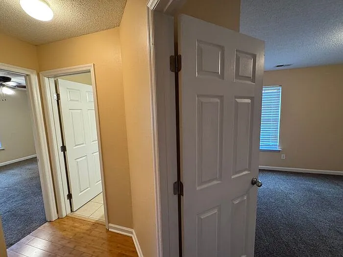 137 Clover Ridge Dr — Photo 27