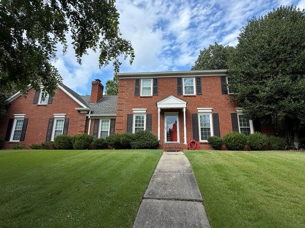 201 Wainsley Pl