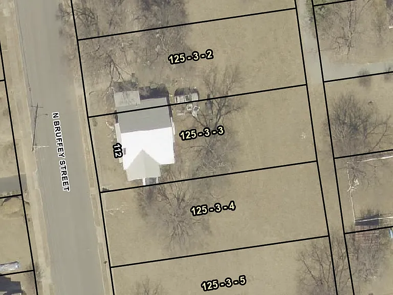 Aerial view of house/lots