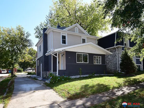 520 S 25th St, Lincoln, NE 68510