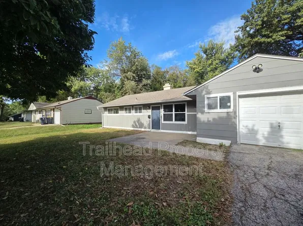 7806 E 112th St, Kansas City, MO 64134