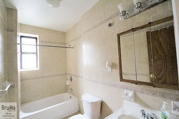 Rented by Bruma Realty LLC | media 24