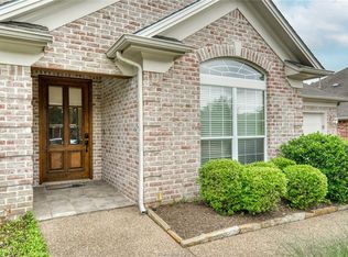 9308 Chadwick Ln, College Station, TX 77845