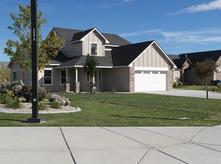 3906 S Raintree Dr, Nampa, ID 83686