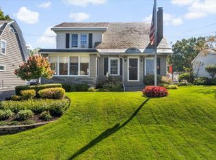 344 Ridge Rd, Queensbury, NY 12804