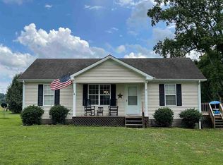 14 Turkey Foot Ln, Scottsville, KY 42164