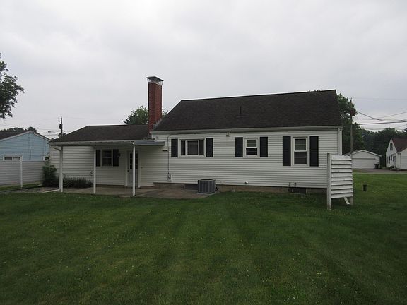 4th image of 226 Greenfield Ave