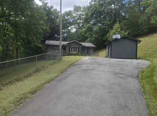 313 Rich Hollow Rd, Erwin, TN 37650
