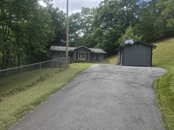 313 Rich Hollow Rd, Erwin, TN 37650