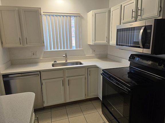 2nd image of 30256 Southfield Rd APT 1-186