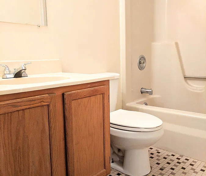 1002 Cocheco Ct — Photo 7