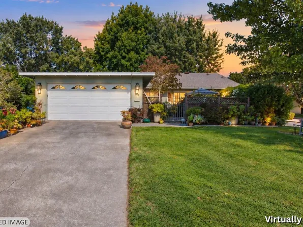 46 Temelec Circle, Sonoma, CA 95476