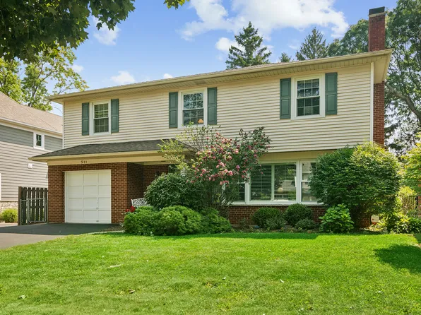 511 S Walnut Ave, Arlington Heights, IL 60005