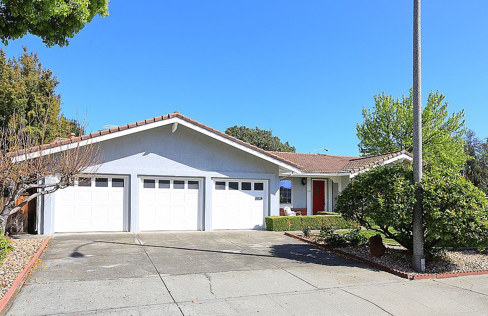 1st image of 539 Torland Ct