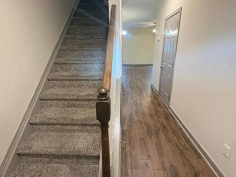110 Audley Ct — Photo 27