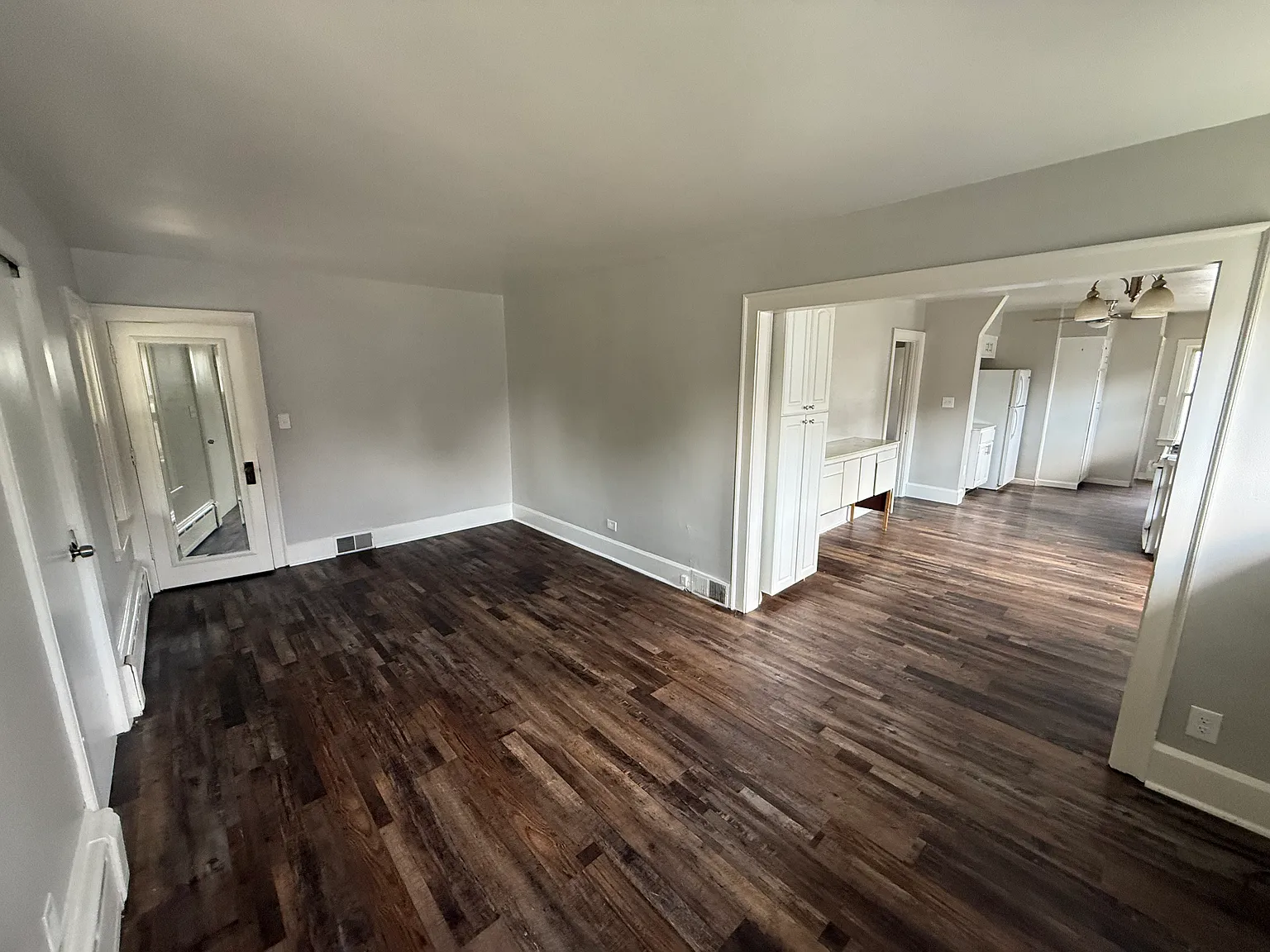 2 bed, 836 sqft, $850 — Photo 4
