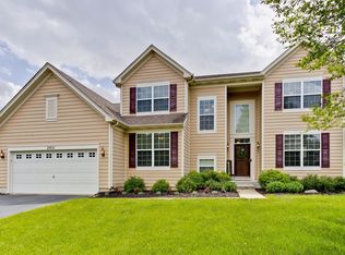 2021 Salem Rd, Elgin, IL 60123