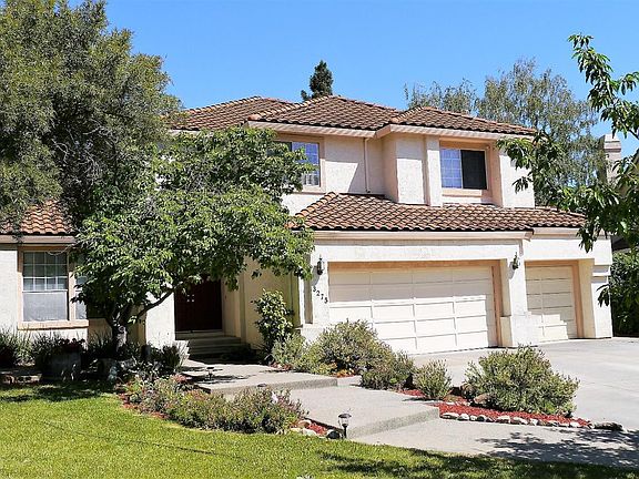 2nd image of 3275 Ascot Ct