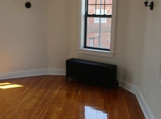 5037 W Montrose Ave, Chicago, IL 60641