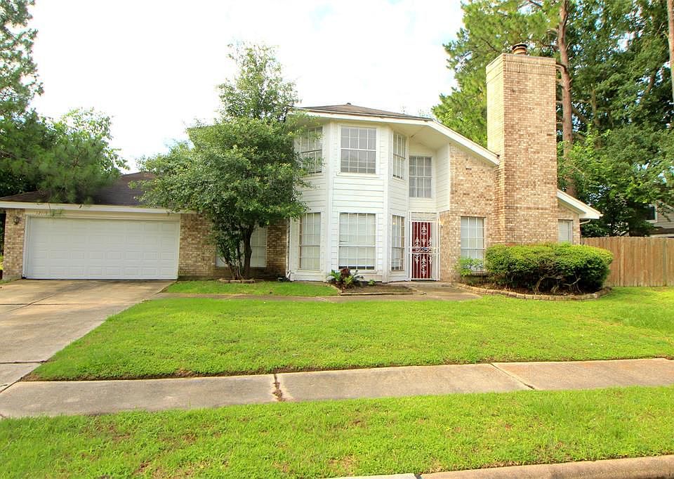 1st image of 12119 Chapel Oaks Dr