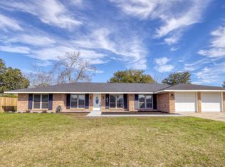 203 Northwood Dr, Long Beach, MS 39560