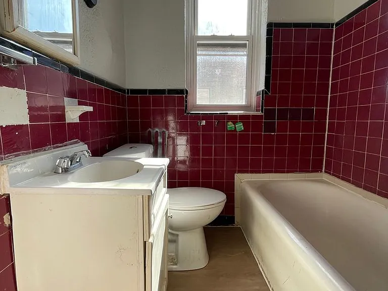 Oak Lynne Apartments — Photo 6