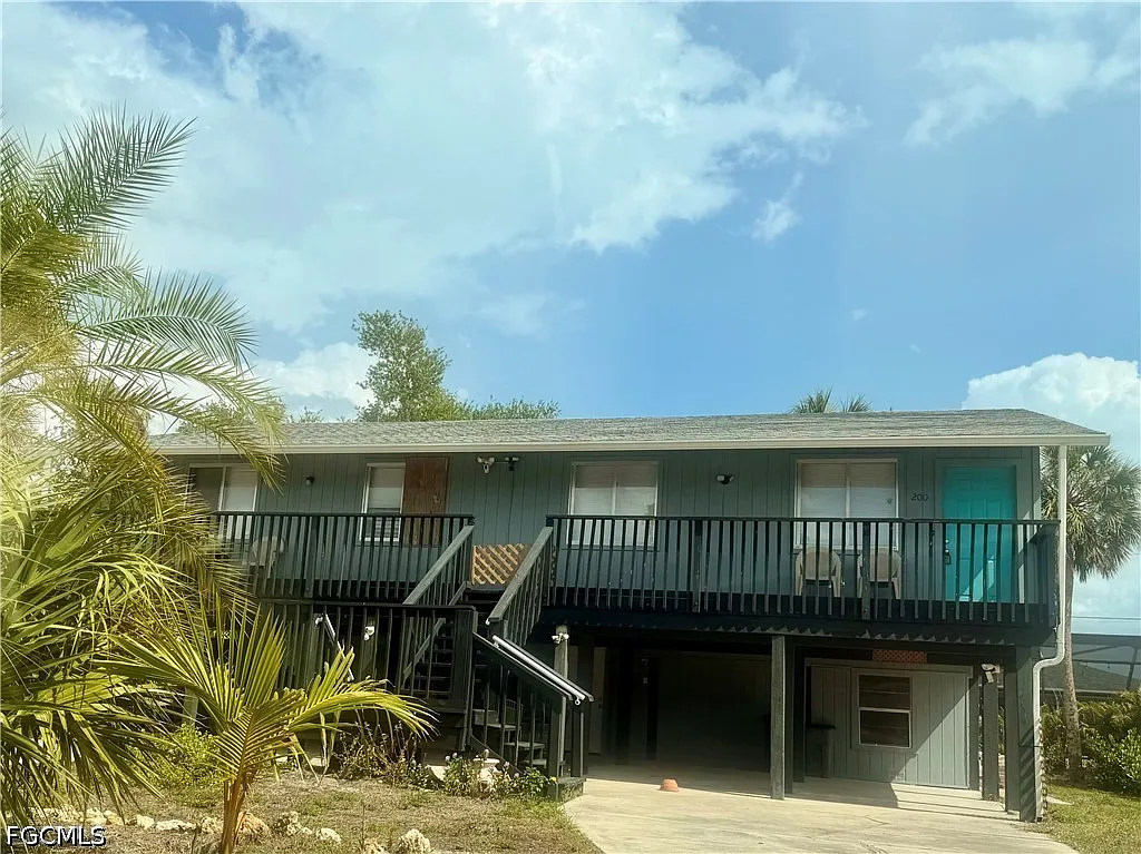 Building Photo - 200 Mid Island Dr