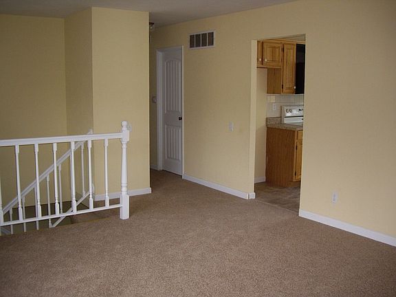 5th image of 12717 Glenage Dr