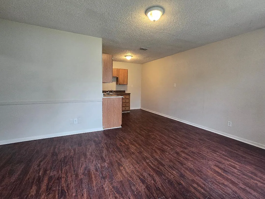 Building Photo - 224 S 41st St #4
