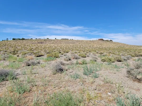 1330 W 7th St, Silver Springs, NV 89429