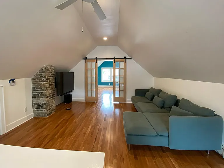 4845 N Cumberland Blvd — Photo 8
