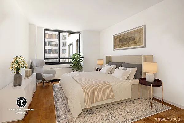 Sold by Coldwell Banker Warburg | media 14